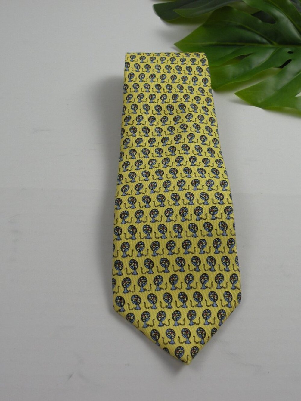 NWOT Yellow Peter Blair Multicolored Desk Fan Print 100% Silk Tie USA